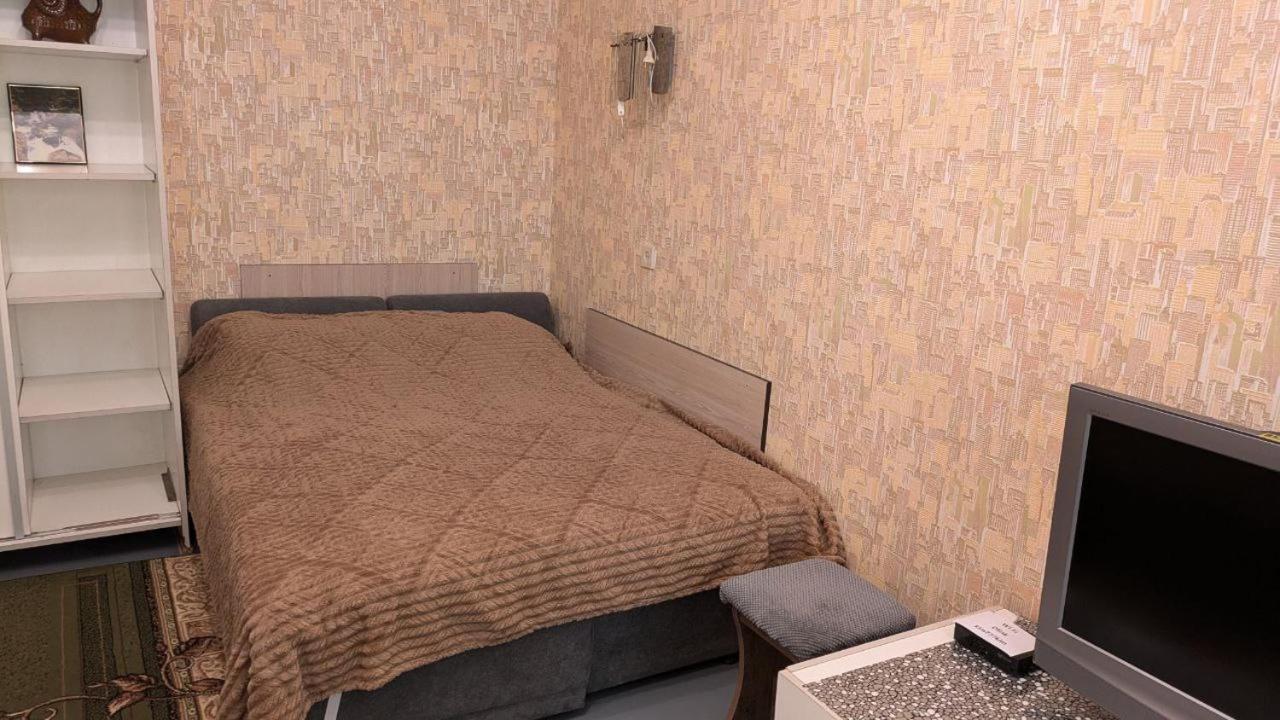 Квартира Біля Парку На Княгині Ольги 13 Rivne Esterno foto